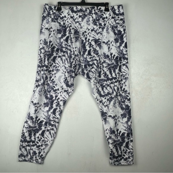 **SOLD**RBX | women’s athletic leggings size 3X tie dye plus workout pants - Picture 2 of 11